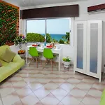 Artemis Boutique 1 דירה *
