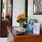 Artemis Boutique 1 לימסול