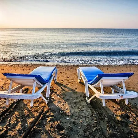 Artemis Boutique 1 Appartement *