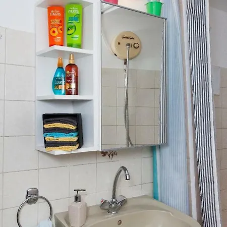 Artemis Boutique 1 Apartment